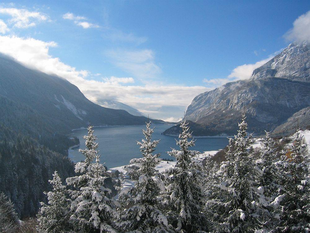 Hotel Miralago Wellness - Adults Only Molveno Eksteriør bilde