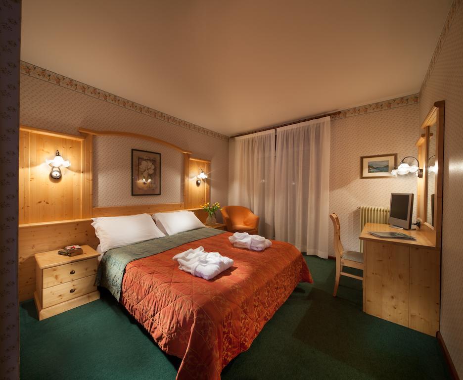 Hotel Miralago Wellness - Adults Only Molveno Eksteriør bilde