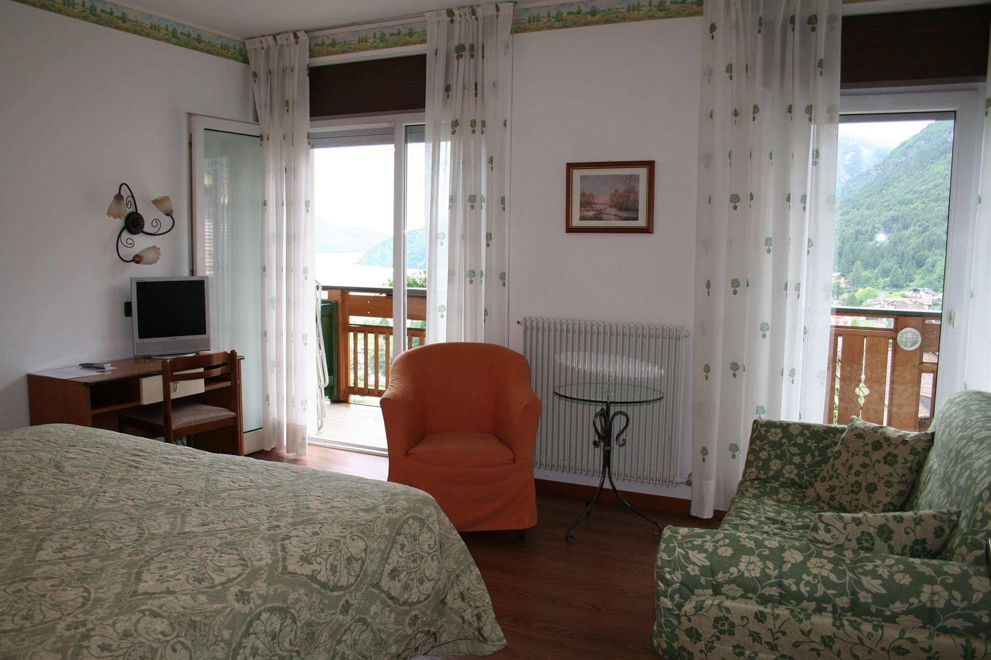 Hotel Miralago Wellness - Adults Only Molveno Eksteriør bilde